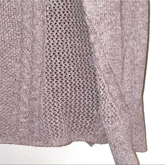 3/$25!! AE oversized sweater - Picture 8 of 8